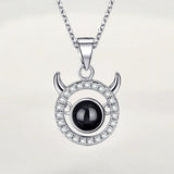 Colier cu pandantiv zodiacal Taur